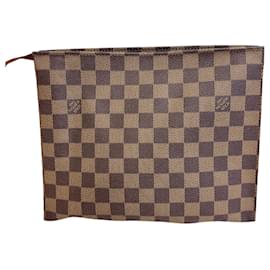 Pochette Toilette 26 Edizione Limitata di Louis Vuitton