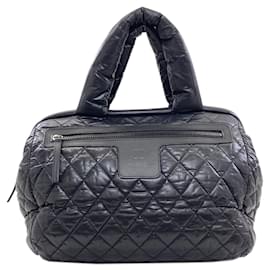 Bolsa Boston Coco Cocoon da Chanel