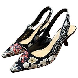Décolleté Slingback Ricamati J'Adior di Christian Dior