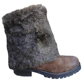 Sartore Stiefelettten aus Nubuk mit abnehmbarem Pelzkragen