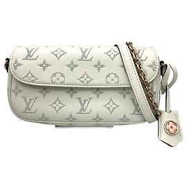 Portafoglio Louis Vuitton con catena Ivy