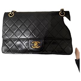 Chanel Classic Medium Double Flap Bag GHW (Vintage)