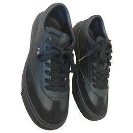 Dior B101 Sneakers aus Glattem Kalbsleder und Schwarzem Wildleder