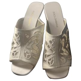 Dolce & Gabbana wedge sandals in white leather and wood