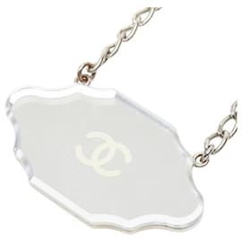 Collana a specchio Chanel con il marchio Coco