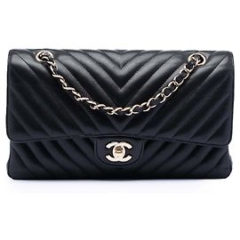 Chanel Nero Medio Classico Chevron Pelle di Agnello Doppio Flap