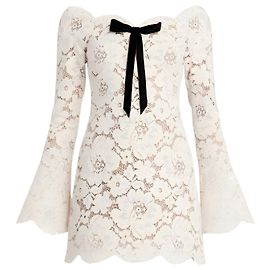 Retrofête El vestido de encaje Perdita presenta encaje delicado