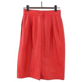 Falda Christian Dior de cuero rojo CC Auth am10735