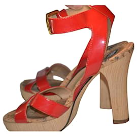 Sandali D&G in vernice rossa Taglia 36