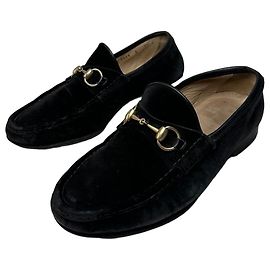 Mocassino in suede vintage Gucci con morsetto nero