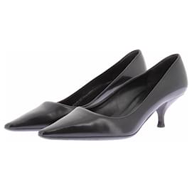 Schwarze Pumps aus lackiertem Leder - Prada