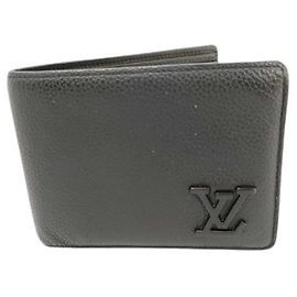 Portafoglio bifold Louis Vuitton in pelle Aerogram nera