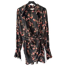 Redemption Vestido de estampado floral negro y rojo redención