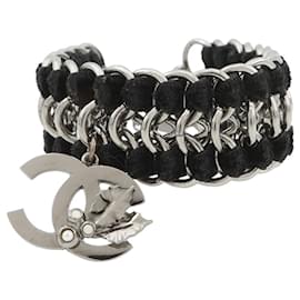 Bracciale in velluto e charm in strass Chanel