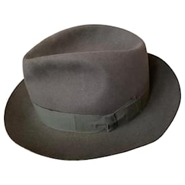 Cappello Borsalino in feltro marrone