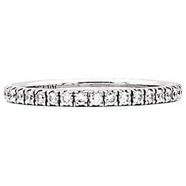 Chaumet-Ring, Weißgold und Diamanten.
