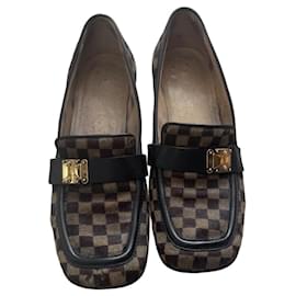 Mocassini Louis Vuitton Damier con Placca Dorata Pelle 37