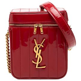 Saint Laurent Rote Matelassé Patent Monogram Vicky Vanity Tasche