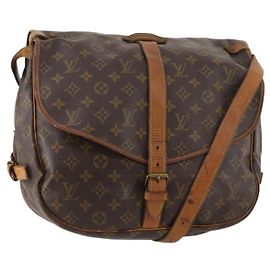 LOUIS VUITTON Monogram Saumur 35 Shoulder Bag M42254 LV Auth hk3565