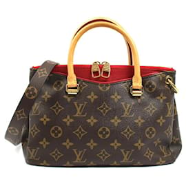 Borsa a Spalla Pallas BB di Louis Vuitton