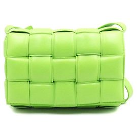 Bottega Veneta Borsa a tracolla imbottita Intrecciato verde