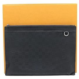 Louis Vuitton Pochette Clutch Damier Infini