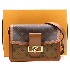 Louis Vuitton Borsa a spalla e crossbody Dolphin MM in tela monogram per donne