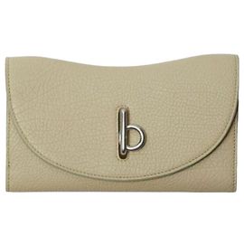 Burberry Cartera larga con agujeros de bloqueo