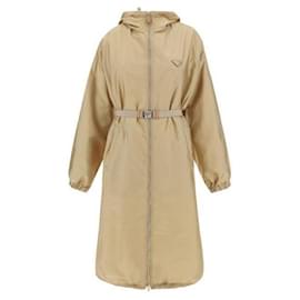 Impermeable ligero de nylon reciclado SOOO - Prada