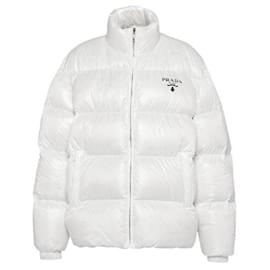 Prada Jaqueta acolchoada de nylon com logo