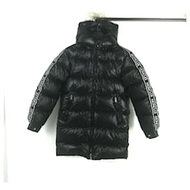 Jaqueta acolchoada com capuz - Moncler