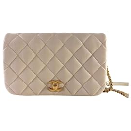 Chanel Borsa a Spalla CC Flap