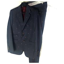 Traje con bordado de abeja - Gucci
