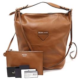 Gran Hobo Concept en Piel Lux Marrón Grace - Prada