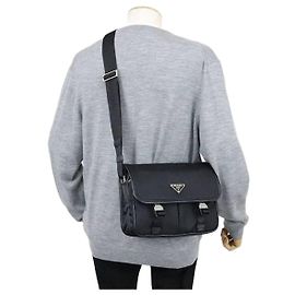 Prada Borsa a Spalla in Pelle Saffiano Re-Nylon