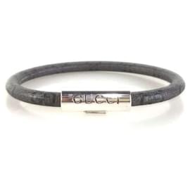 Gucci Bracciale in argento GG Supreme con logo GG Supreme