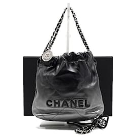 Chanel Mini borsa a spalla in metallo argento e borsa a tracolla