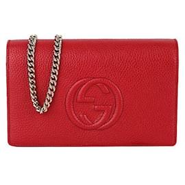 Gucci Borsa a tracolla mini Matelassé Marmont Soho WOC con catena