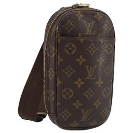 LOUIS VUITTON Pochette Gange Monogram Borsa a Spalla M51870 LV Auth ka3205