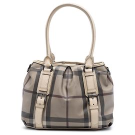Burberry Northfield Handtasche aus beschichtetem Canvas mit beigem Rauchcheck