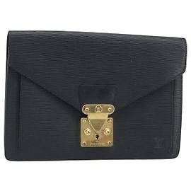 LOUIS VUITTON Epi Serie Dragonne Clutch Bag Nero M52612 LV Auth ka3132