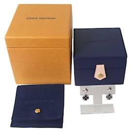 Orecchini in diamante Monogram Idylle di Louis Vuitton