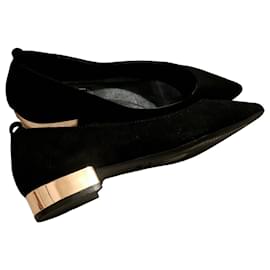 Black pumps with golden heel - Autre Marque