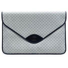 Gucci Gray Micro GG Supreme Clutch