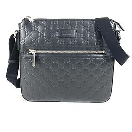 Borsa Gucci GG con logo Guccissima in rilievo
