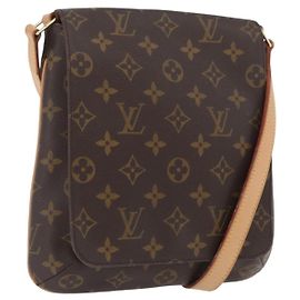 LOUIS VUITTON Bolsa de Ombro Curta Monogram Musette Salsa M51258 LV Auth ka3390V