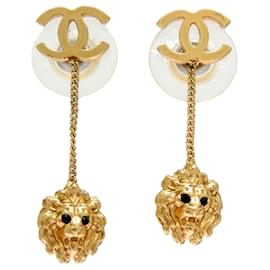 Orecchini da donna con motivo leone Coco Mark di Chanel