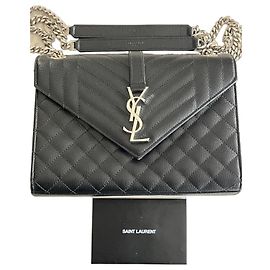 Bolsa de ombro Saint Laurent em couro preto matelassé