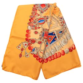 Hermès Gelbe Terres Précieuses Seidenschal 90