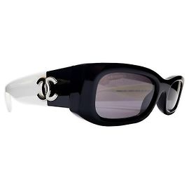 Chanel Black & White Rectangle Sunglasses - 5525 - c.1656/T8